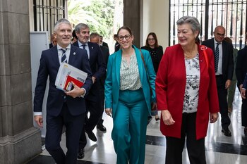 De izquierda a derecha, el