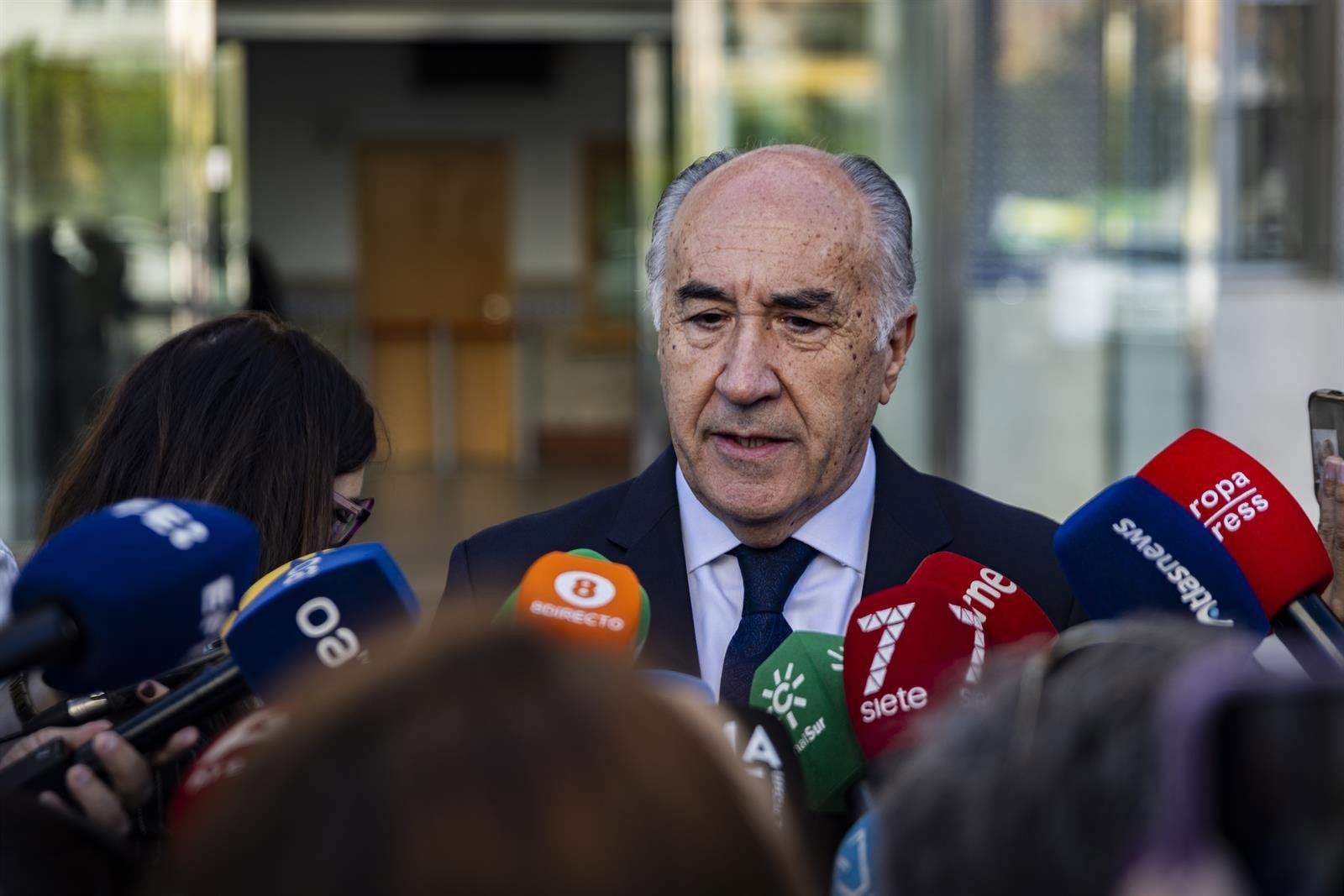 Landaluce oficiliza su renuncia al cargo de alcalde de Algeciras (Cádiz)