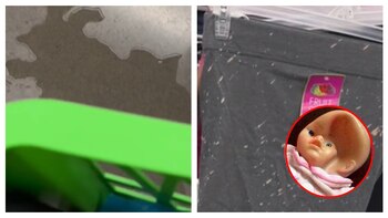 mujeres chorrean cloro en ropa