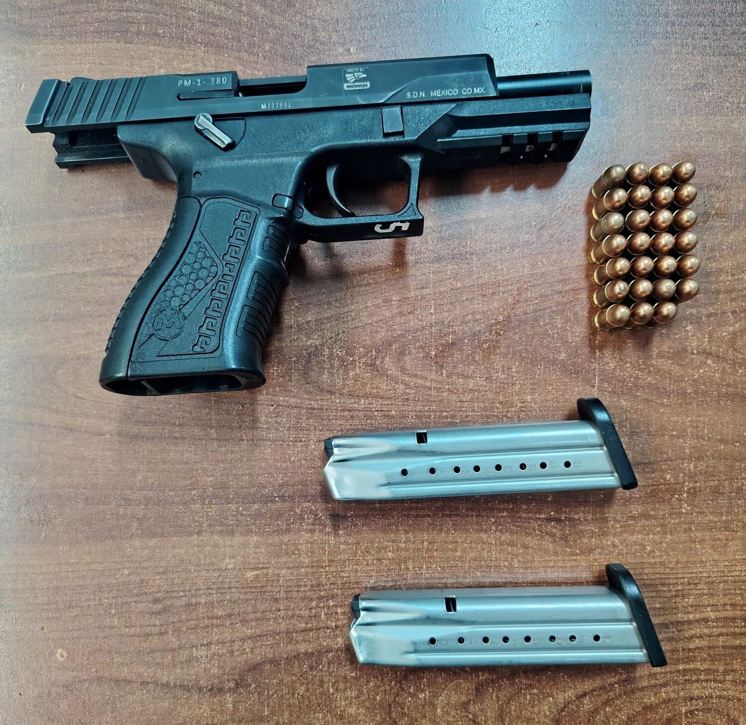 También se aseguraron dos armas de fuego. Foto: (SSEM)