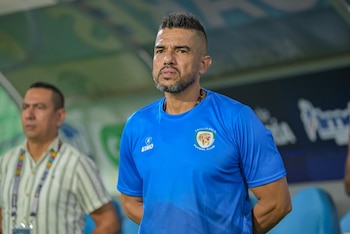 El técnico Alexis Márquez solo