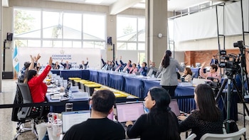 Comisión de Postulación difunde el listado de los 40 aspirantes a contralor para Guatemala y abre impugnaciones ciudadanas