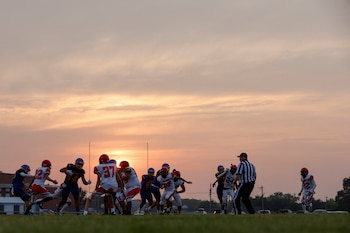 El fútbol americano es el deporte más practicado por los chicos, seguido por básquet y sóftbol o béisbol, según el estudio de Ipsos (REUTERS/Jonathan Ernst)