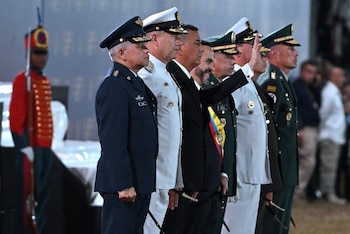 El presidente Abelardo de la Espriella ordena el regreso de dos generales y renueva la cúpula militar - crédito MinDefensa