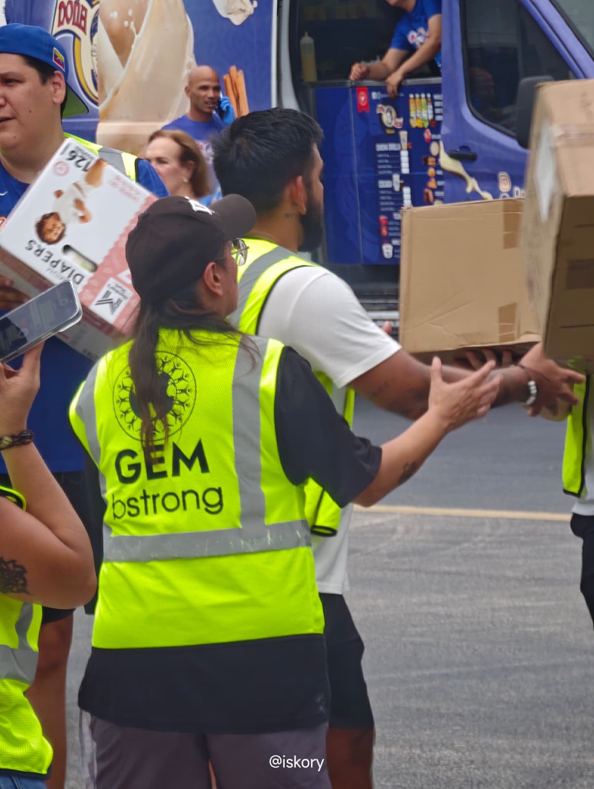 Las autoridades y organizaciones recomiendan verificar en FDACS.gov, Give.org o Charity Navigator la legitimidad de una organización antes de donar (Crédito: Israel Loreto)
