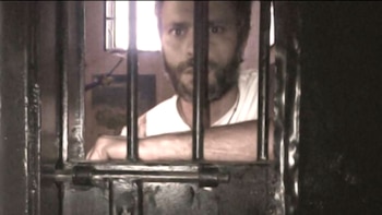 El opositor en la prisión