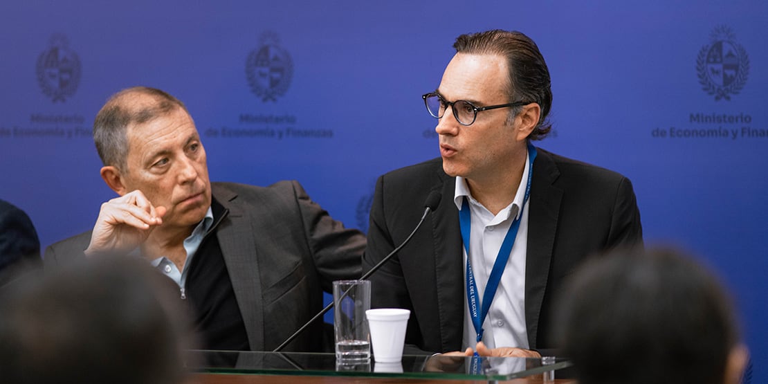 El ministro de Economía de Uruguay, Gabriel Oddone, junto al presidente del Banco Central del Uruguay, Guillermo Tolosa (BCU)