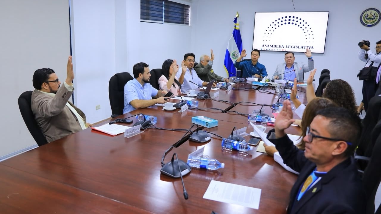 Comisión emite dictamen favorable para la orientación de fondos a salud y aprueba otras asignaciones presupuestarias (Foto cortesía Asamblea Legislativa)