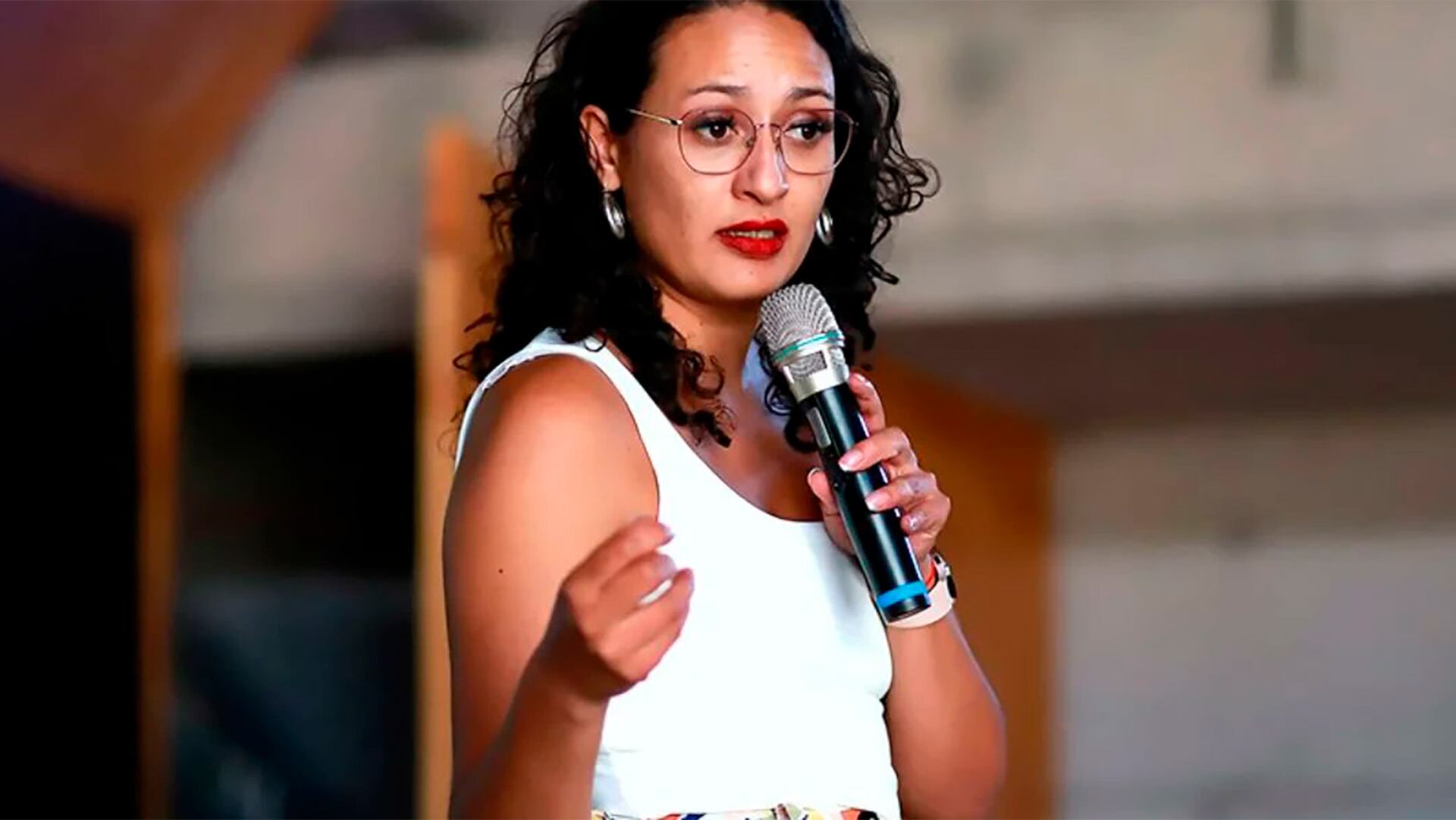 Reyes se encuentra con protección policial 24/7.