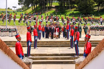 Las Fuerzas Armadas deben ser un ejército para el pueblo, según afirmó el presidente - crédito @infopresidencia/X