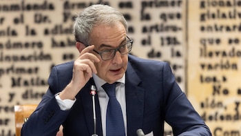 Zapatero se ampara en su