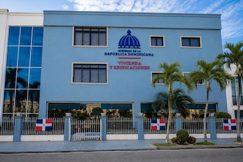 Víctor Bisonó afirmó que la modernización de la permisología busca dar transparencia y trazabilidad a los expedientes y estandarizar criterios técnicos. (Cortesía: Gobierno de República Dominicana)