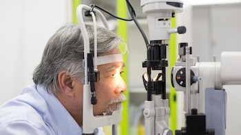 Tratamientos falsos comunes en personas con pérdida de visión