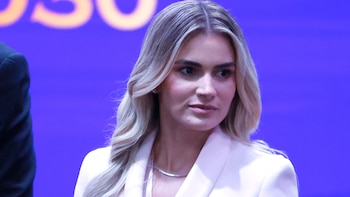 El look de Ana Lucía Pineda marcó tendencia en la posesión de Abelardo de la Espriella - crédito Mauricio Dueñas Castañeda/ EFE