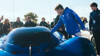 “Hasta la luna”: el divertido