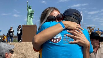 Migrantes buscan representación en el