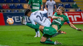 Luis Iberico marcó, de cabeza,