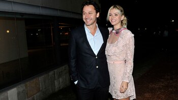 Benjamín Vicuña junto a la