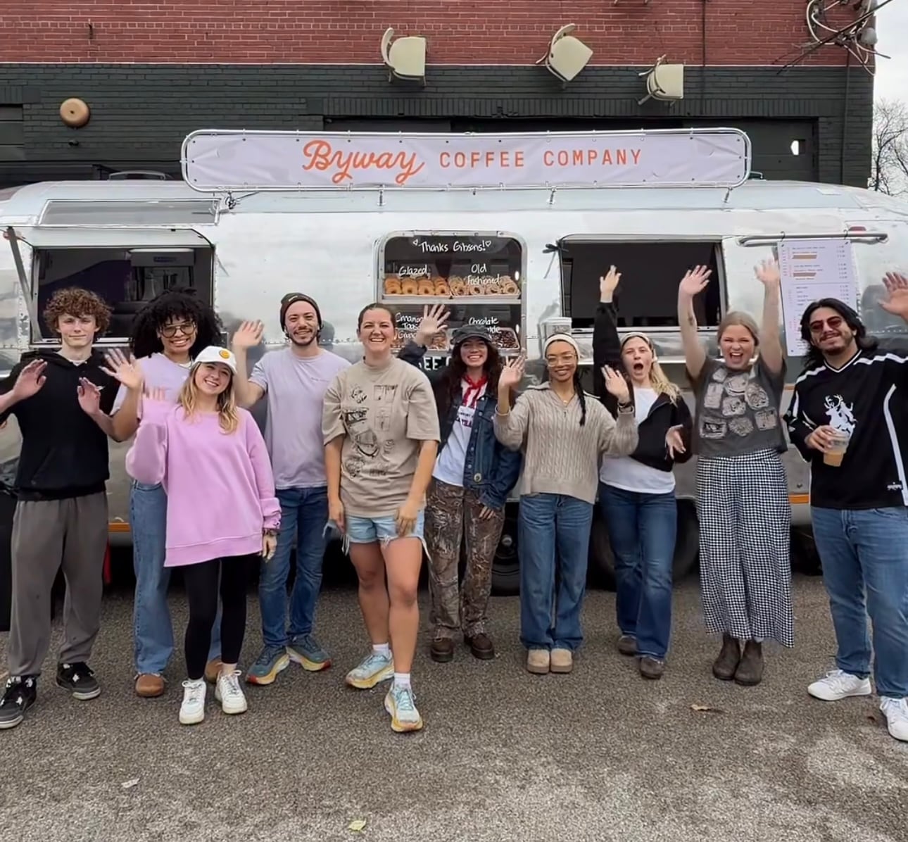 Una mujer compra un remolque de 1973 para crear un negocio con el que factura casi medio millón de euros al año