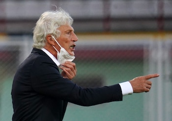 Soccer Football - World Cup - South American Qualifiers - Venezuela v Bolivia - Estadio Agustin Tovar, Barinas, Venezuela - January 28, 2022 Venezuela coach Jose Pekerman. Picture taken January 28, 2022 REUTERS/Manaure Quintero