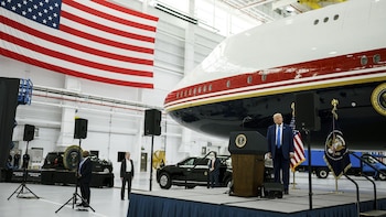La Casa Blanca llama a declarar a periodistas del 'NYT' por informar de falta de seguridad en un Air Force One