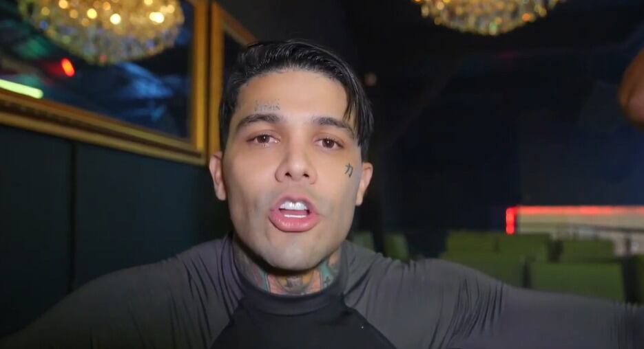 La romántica travesía de Yeferson Cossio: de turista en Japón a comprador estrella en Corea del Sur por amor a Carolina Gómez - crédito captura de pantalla Yeferson Cossio/Kick