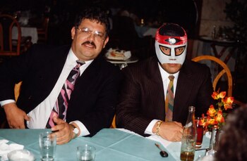 Octagón junto a Antonio Peña, quien falleció en 2006 y con quien fundó AAA.