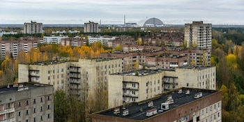En Prípiat, la vegetación invadió