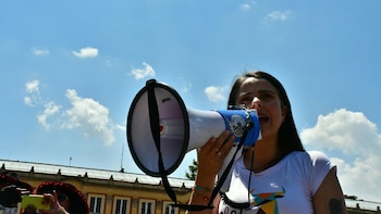 Esmeralda Hernández, animalista y senadora del Pacto Histórico, respaldó plan científico para el traslado y control humanitario de hipopótamos en Colombia