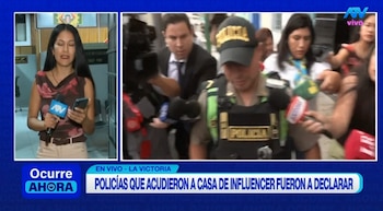 Agentes de la comisaría de