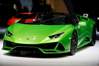 FILE PHOTO: El Lamborghini Huracan Spyder se convirtió en uno de los autos emblemáticos de la marca italiana en los últimos años. REUTERS/Pierre Albouy