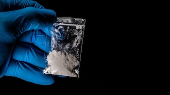 Los consumidores de fentanilo toman dosis diarias 60 veces el nivel letal