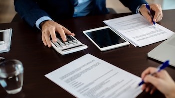 Cuánto hay que ganar para acceder a un crédito hipotecario y comprar un departamento de USD 100.000