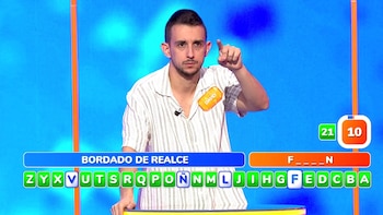 Atresmedia defiende ‘AlaZ’ de ‘Pasapalabra’ ante la demanda impulsada por Mediaset por asemejarse a ‘El Rosco’: “Ha cumplido escrupulosamente la sentencia”