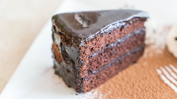 Receta de tarta ‘muerte por chocolate’: la versión más fácil del postre soñado para los amantes del cacao