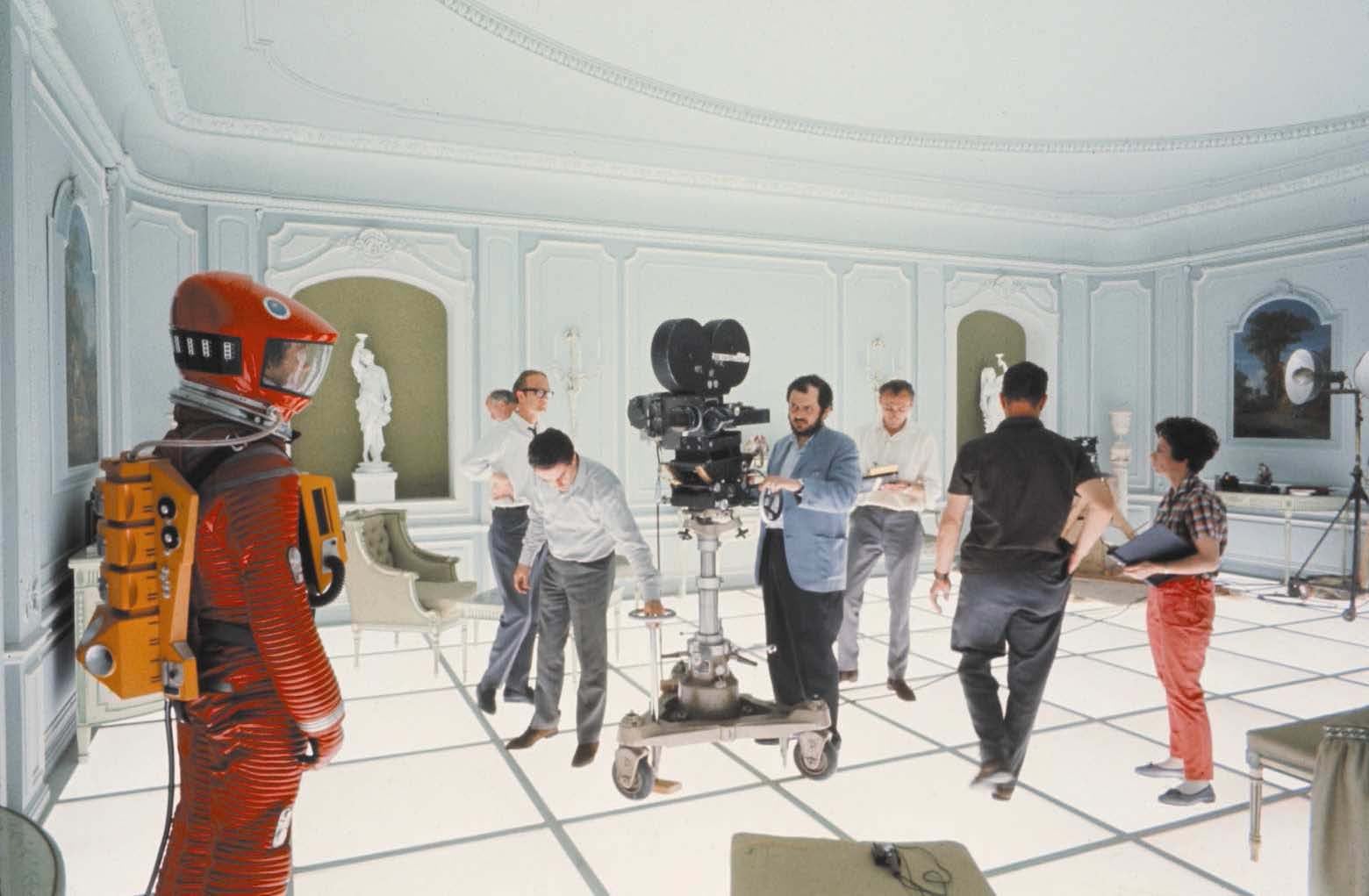 La película de Kubrick revolucionó el género con una fusión única de innovación técnica, rigor conceptual y exploración de temáticas existenciales