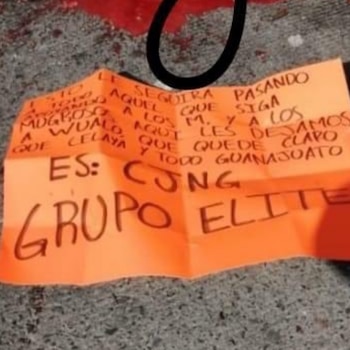 Los agresores dejaron un narcomensaje