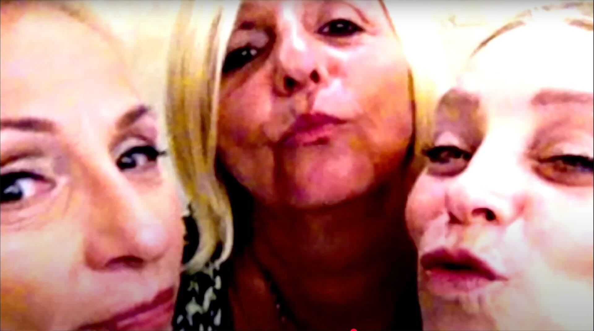 Divina Gloria y sus medias hermanas, Miriam y Susana Kirzner, también medias hermanas de Adrián Suar