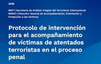Texto blanco sobre fondo azul con el título del protocolo para víctimas de atentados terroristas emitido por la SAIT y la DOVIC fechado en 2026