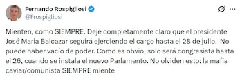 Captura de pantalla de un tuit de Fernando Rospigliosi, su foto de perfil, nombre y texto sobre el presidente José María Balcazar y el Parlamento