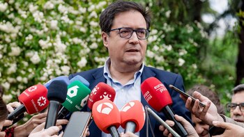 Óscar López ve "muy grave"