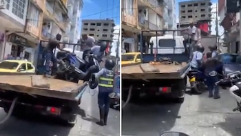 Indignación por video de ciudadano que bajó a la fuerza su moto de una grúa de tránsito: “Las reglas son las reglas”