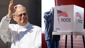 Composición con el papa Francisco saludando a la izquierda y una persona en una cabina de votación de Estados Unidos a la derecha