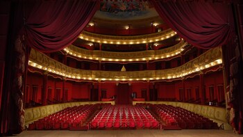 Ir al teatro puede mejorar