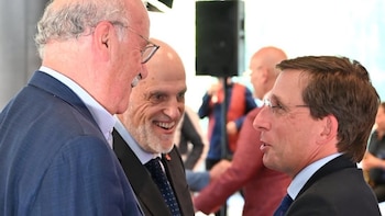Javier Tebas y Vicente del Bosque apadrinan la presentación de la Fundación Red Párkinson