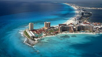 Cancún alcanzó su máxima capacidad: