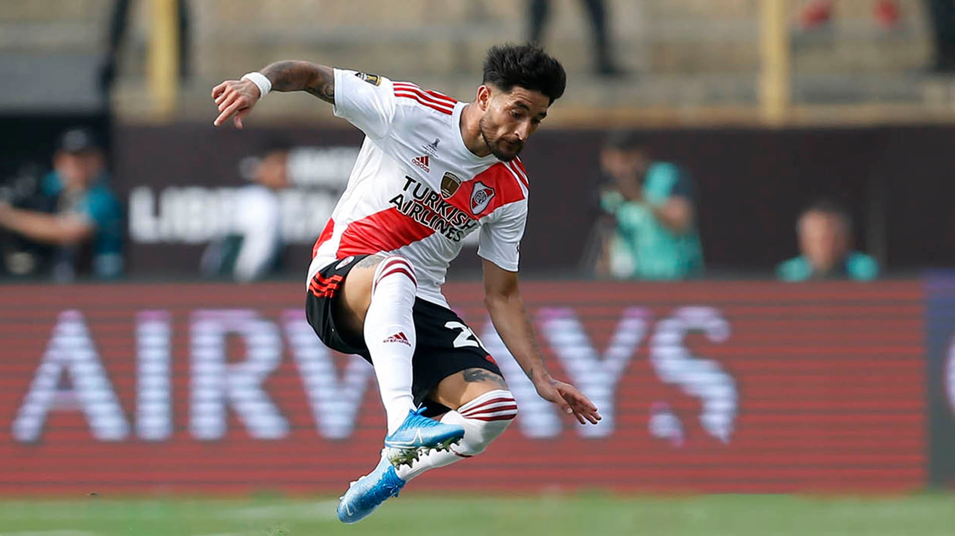 Milton Casco tiene nuevo club (Photo by Luka GONZALES / AFP)