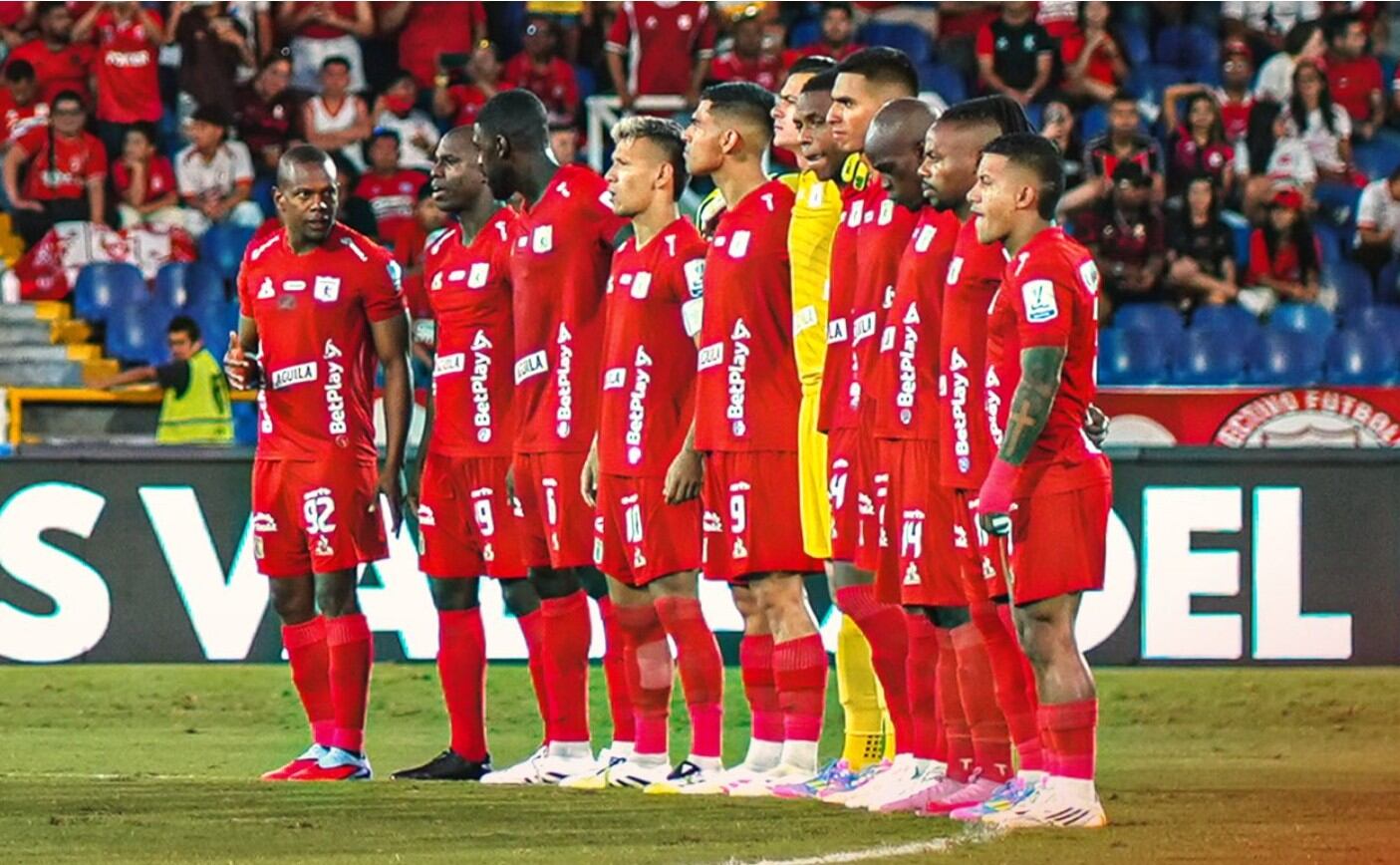 Los jugadores del América de Cali deberán salir a defender el puesto del técnico Diego Raimondi con buenos resultados en Copa Colombia y Liga BetPlay - crédito América de Cali