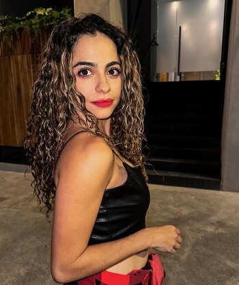 Horas después de la primera