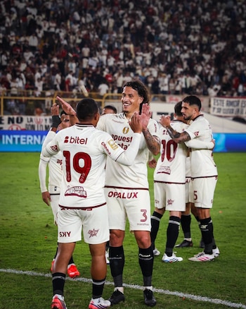 Universitario se ubica en la segunda casilla del Torneo Clausura con 13 puntos, los mismos que Deportivo Garcilaso, pero debajo por diferencia de goles. - créditos: Universitario